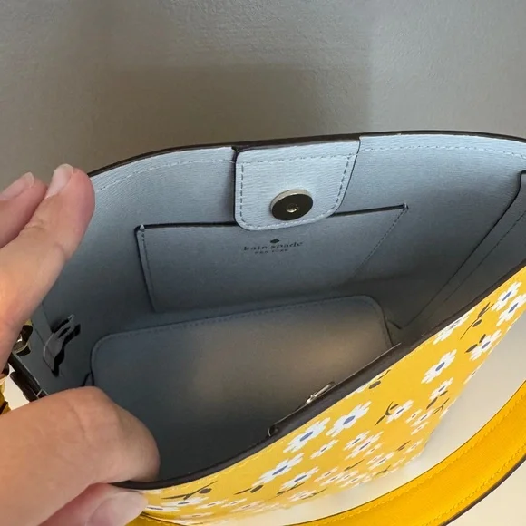 Kate Spade Darcy Bucket Bag - Picture 8 of 8